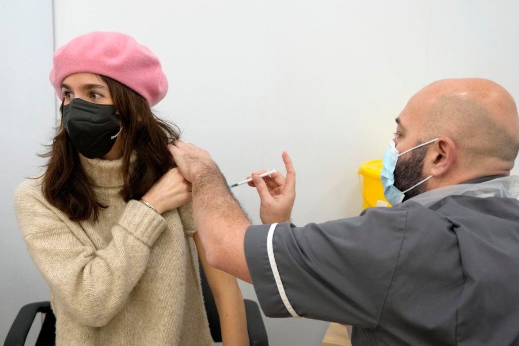 Is ‘Long Vax Syndrome’ A Rare Covid-19 Vaccine Side Effect? Here’s What’s Known