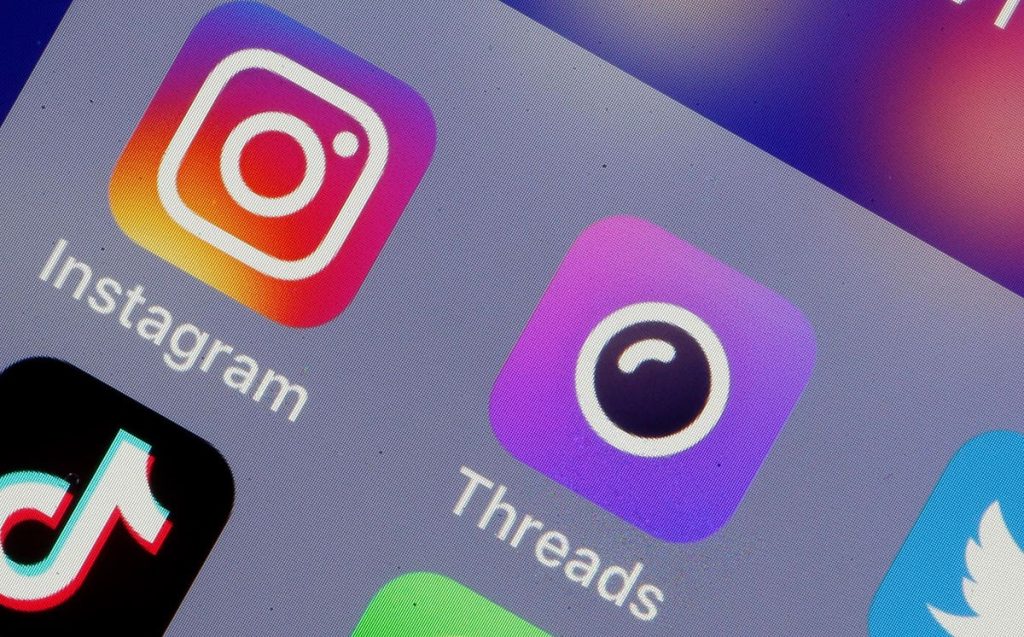 Small Business Tech Roundup: Instagram Releases Its Twitter-Killer