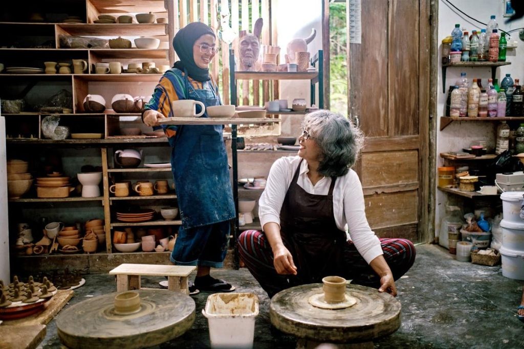 How The Digital Ecosystem Can Help Traditional Shops In Rural Indonesia