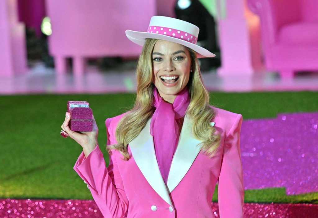 Here’s How Pink Became A Girly Color
