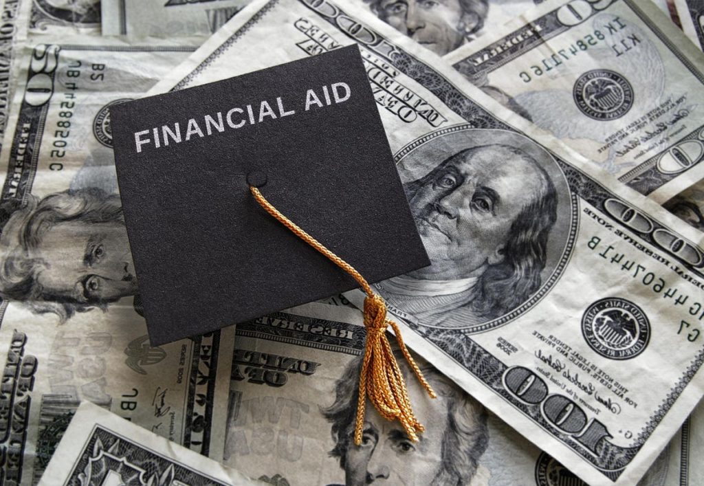 Financial Aid Is Way Too Complicated