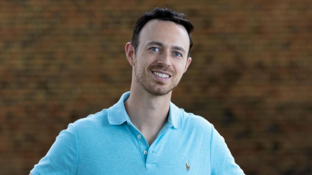 5 ChatGPT Prompts To Make Tough Business Decisions