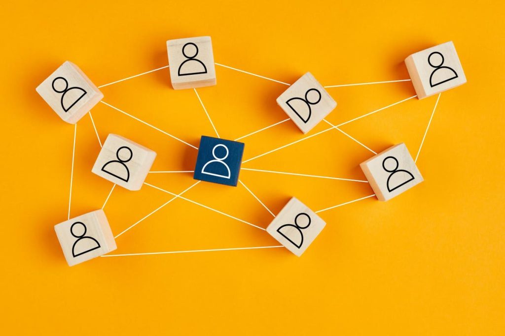 How Agencies Can Partner With Influencers And Creators In B2B