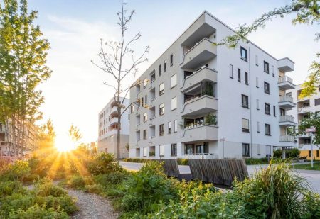 The Benefits And Risks Of Investing In Multifamily Properties