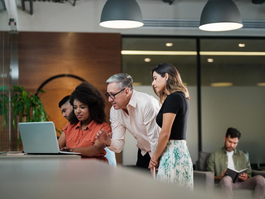 A Business Leader’s Guide To Navigating A Phygital Future