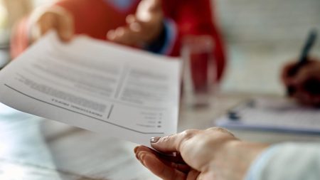 8 Green Flags That Make Employers Take Notice