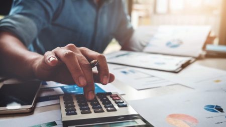 5 Strategies For Creating A Budget in Times Of Economic Uncertainty