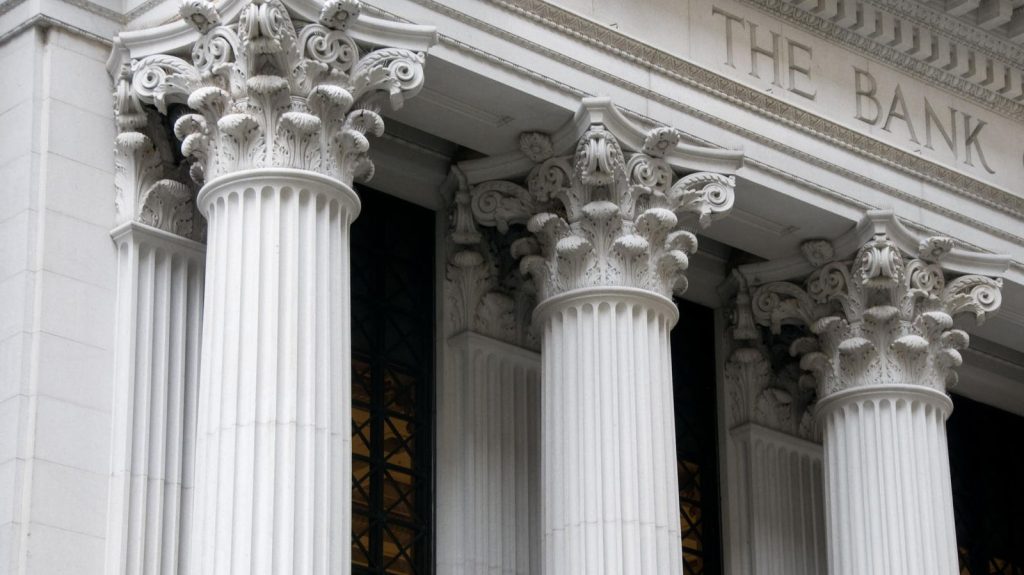 As Big Bank Lending To Small Business Slides, Companies Look Elsewhere